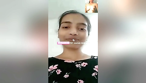 Indian teen shows her naked body in solo amateur video