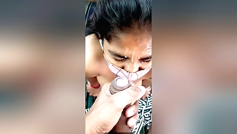 Sexy Indian hottie receives a nice facial from a stud