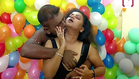 Indian hottie with big breasts is playing with her big ass