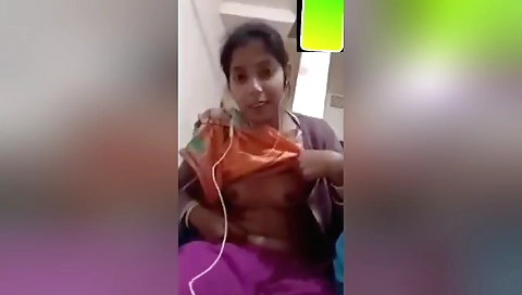 Indian girl showing her beautiful body on webcam video