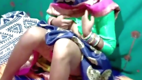 Indian girl in short dresses creates homemade porn