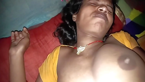 Amateur brunette with hairy pussy sucking and fucking