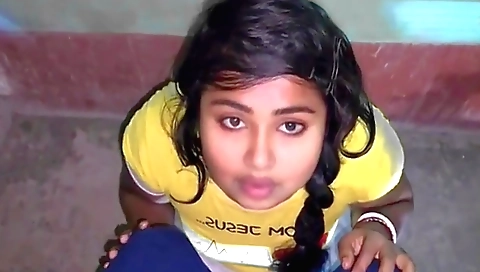 Indian pornstar in a beautiful dress 18+ and 18+ 18+ video