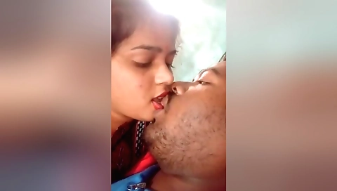 Indian brunette babe with a great body fucks and rides