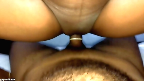 Indian brunette gets nailed by a boyfriend in amateur porn
