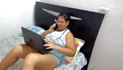 Indian chick with a big ass gets her pussy licked and fucked