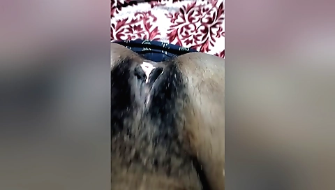 Indian girl with big natural boobs gets dildo in pussy