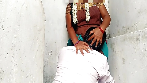 Indian amateur brunette eats her husband's big dick
