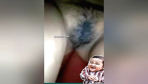 Brunette amateur with hairy pussy shows her pussy on webcam