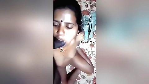 Indian wife sucks her lover's dick in amateur pov video