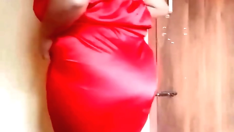 Busty Indian chick in a sexy bikini rubs her ass and pussy