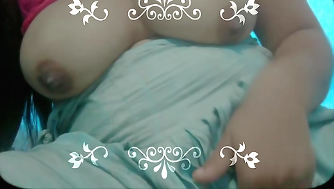 Busty indian chick is in a solo hd porn clip video