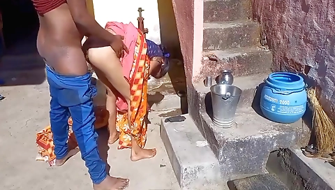 Indian teen girl with natural tits gets fucked outdoors