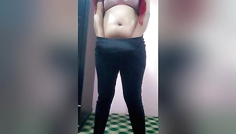 Indian solo female porn video with a hot young girl