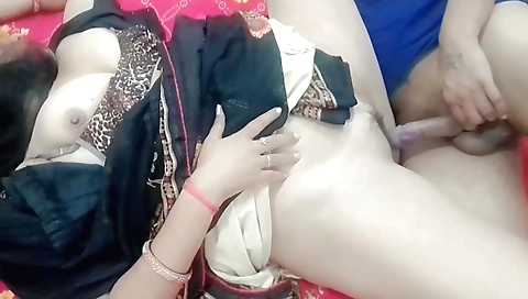 Indian hairy woman riding a big dick with hair around