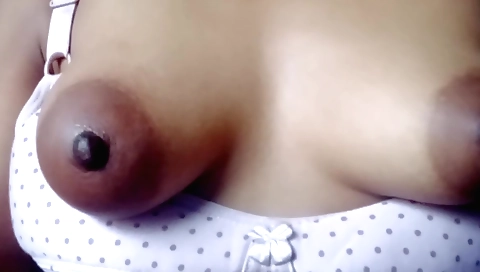 Indian amateur solo female video in natural curves