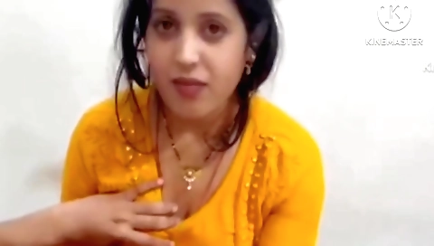 Indian big ass pornstar teasing with big boobs in HD