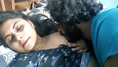 Indian brunette with a sexy body enjoys a hot sex scene